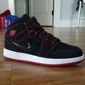 Air Jordan 1 mid fearless 'come fly with me'